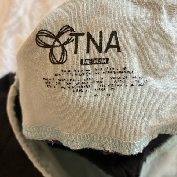 TNA leggings - Picture 2 of 3